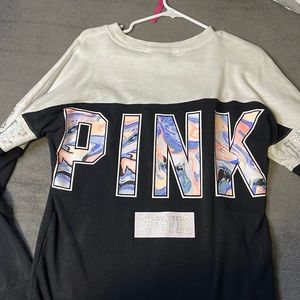VS PINK SWEATSHIRT